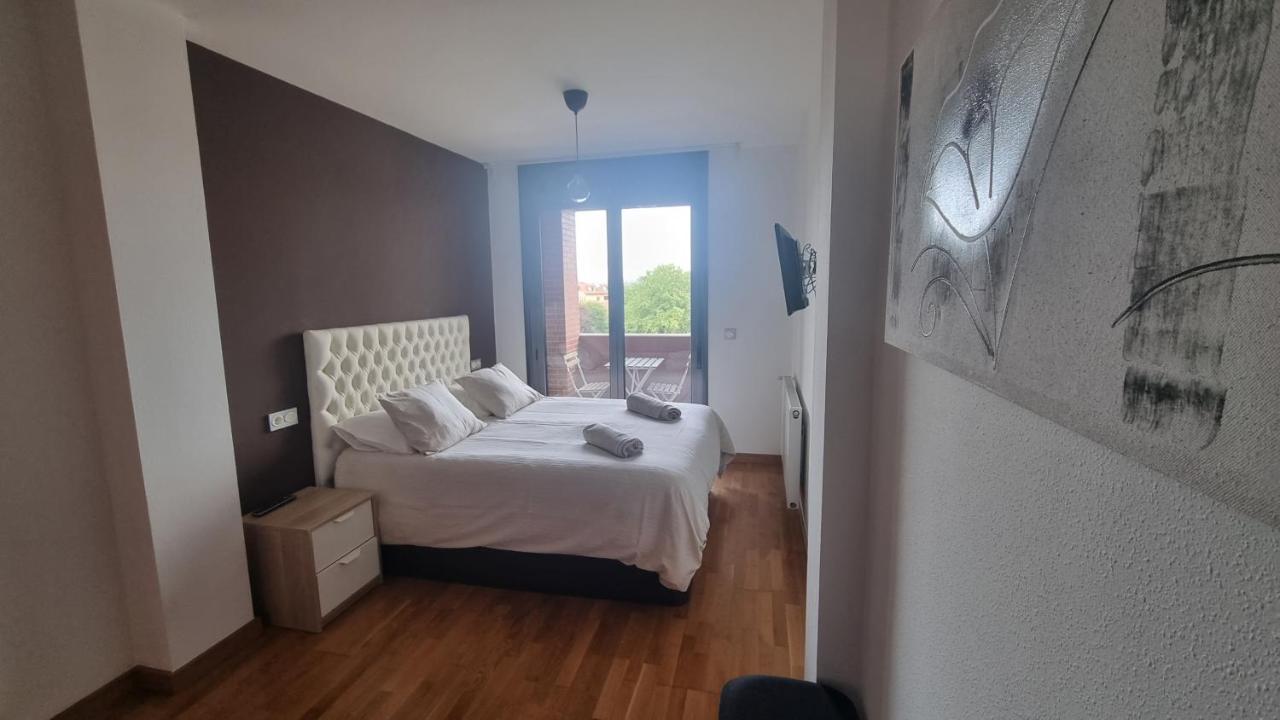 Piso Zona Hospital 6 Personas Apartamento Oviedo Exterior foto